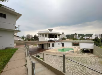 Excelente casa comercia no bairro Ponta Aguda