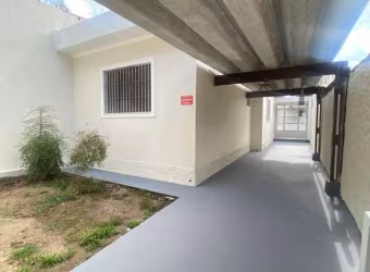 Casa Térrea com 160m² na Vila Cruzeiro 02 dorm 02 vaga + Edícula