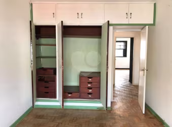 Casa com 5 quartos à venda na Rua Isaías Salomão, 46, Saúde, São Paulo, 106 m2 por R$ 1.100.000