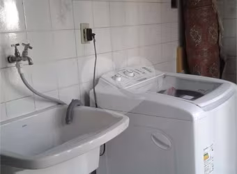 Apartamento com 2 quartos à venda na Avenida Joaquim de Santana, 181, Jardim Arpoador, São Paulo, 62 m2 por R$ 200.000