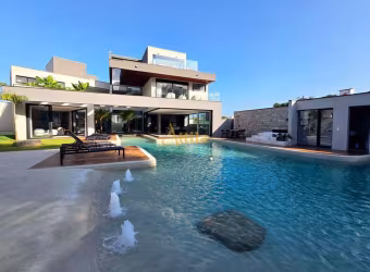 Casa de alto padrão com 8 suítes - Módulo 16