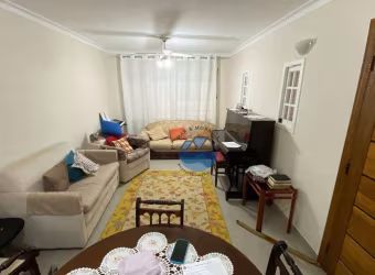 CASA NO JARDIM INDEPENDÊNCIA – SÃO VICENTE - 255M², TRÊS QUARTOS, UMA SUÍTE, 3 VAGA DE GARAGEM