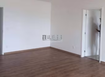 Apartamento à venda no Condomínio Alta Vista.