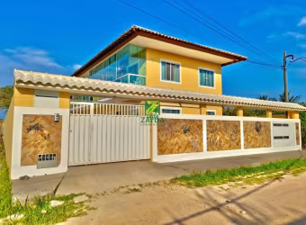 Apartamento térreo com 02 quartos, na quadra da praia, no bairro Praia Sata Irene em Barra de São João.