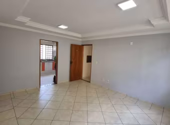 Apartamento 3 quartos sendo 1 suíte à venda no Jardim América