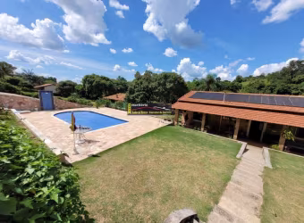 Chácara a Venda em Valinhos / SP. - 2 Dorms. 5 Vagas - R$ 960 mil. 
