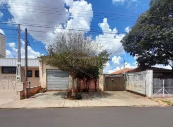 Casa com 3 quartos à venda no Centro, Araraquara , 323 m2 por R$ 800.000