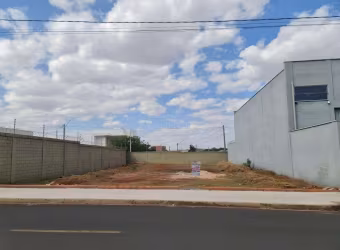 Terreno à venda no Condomínio Buona Vita, Araraquara  por R$ 270.000