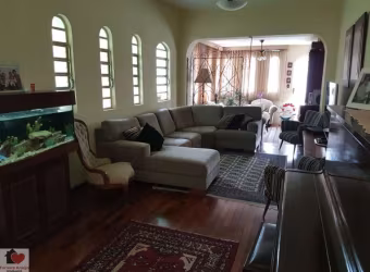 SOBRADO COM FINO ACABAMENTO NO MELHOR DA VILA MASCOTE !