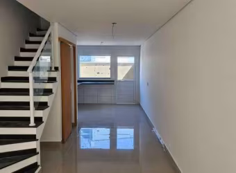 Sobrado 78m² 2 vagas Condomínio Fechado