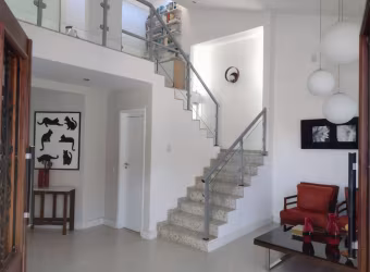 Casa Duplex, 3 quartos , 231 m² à venda  em Piratininga -Niterói/RJ.