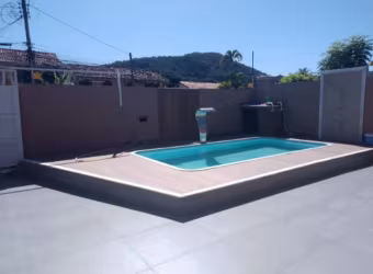 Excelente casa com 4 dormitórios à venda, 219 m² por R$1.050.000 - Piratininga - Niterói/RJ