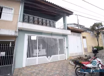 Sobrado, Bairro Km 18 em Osasco, 4 Dorm Sendo 2 Suítes, 5 Wc, 5 Vagas