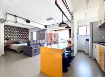 Apartamento com 45m², mobiliado e equipado, 1 dormitório, andar alto, fora de rota, 1 vaga.