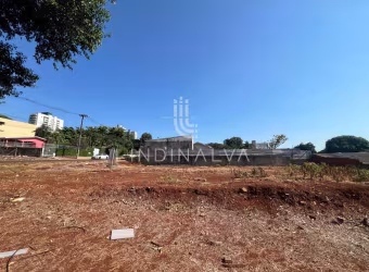 Terreno de esquina na Vila Maracanã, com 595 m2