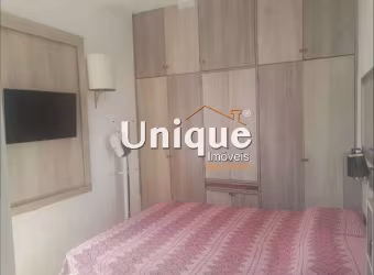 Apartamento à 300 metros da Praia do Forte, à venda R$ 360.000,00