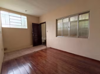 Casa 2 quartos - Ipiranga
