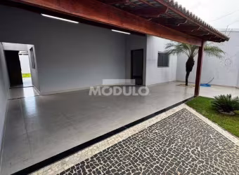 CASA RESIDENCIAL à venda, 3 quartos, 1 suíte, 4 vagas, Jardim Europa - Uberlândia/MG