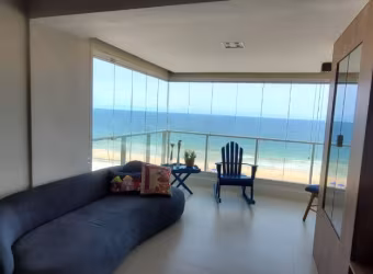 Apartamento a venda em armação com 3 quartos reformado e vista mar