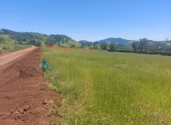 Terreno em Condomínio de Luxo à Venda em Joanópolis-SP no Bairro Azevedo - 2.000m² de Área