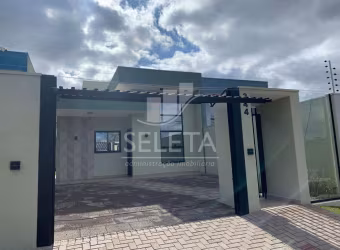 LINDA CASA Á VENDA, LOCALIZADA NO BAIRRO UNIVERSITÁRIO, CASCAVEL-PR