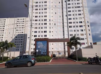 Apartamento no Condomínio Versalhes Garden a venda na Vila Industrial 2 quartos