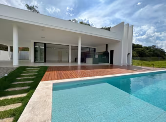 Casa alto padrão no Condomínio Valle da Serra em Betim - MG
