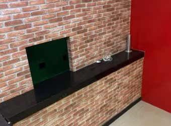 Aluga-se ou vende-se imóvel comercial de 75 m² no shopping Pátio Iporanga com 1 banheiro/1 vaga