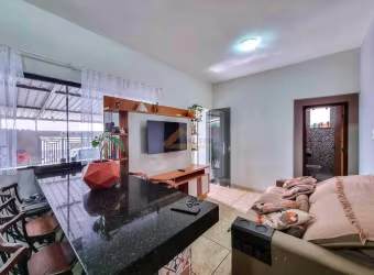 Casa à venda, 3 quartos, 1 suíte, 2 vagas, Icaraí - Divinópolis/MG