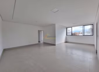 Apartamento à venda, 3 quartos, 1 suíte, 4 vagas, Centro - Divinópolis/MG