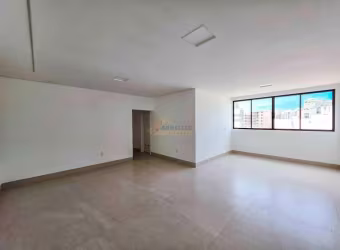 Apartamento à venda, 3 quartos, 1 suíte, 3 vagas, Centro - Divinópolis/MG