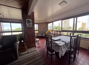 Apartamento mobiliado, 03 dormitórios (02 suítes) com vista panorâmica, à 50m do