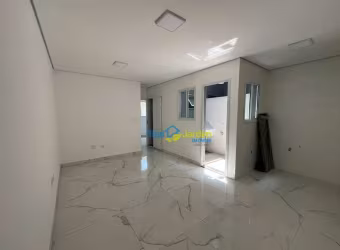 Apartamento com 2 dormitórios à venda, 46 m² por R$ 320.000,00 - Jardim das Maravilhas - Santo André/SP