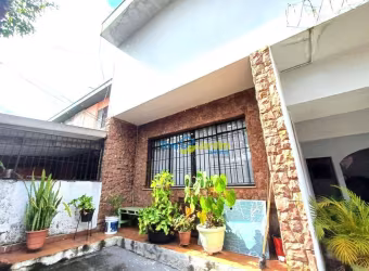 Sobrado com 3 dormitórios à venda, 221 m² por R$ 580.000,00 - Vila Lucinda - Santo André/SP
