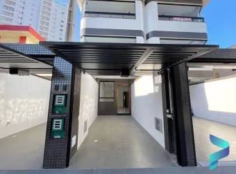Casa com 3 dormitórios à venda, 98 m² por R$ 990.000,00 - Ponta da Praia - Santos/SP