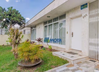 Casa a venda Jardim Botânico  toda térrea, com 273,00m de área total, terreno 14 X 34 total de 476,00m2 Com 3 quartos. Sendo 2 Suítes, 3 salas!