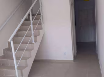 Sobrado com 2 quartos à venda, 54 m² por R$ 260.000 - Jardim Melvi - Praia Grande/SP
