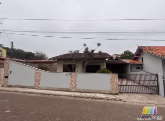 CASA A VENDA