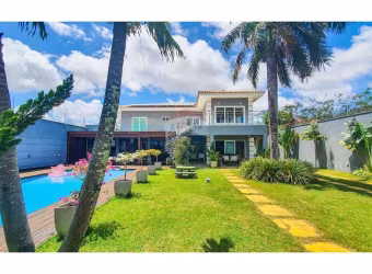 CASA DUPLEX, 5 SUITES, 750M2 NA CANDELÁRIA!