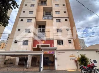 Apartamento Duplex com 1 dormitório em São Carlos