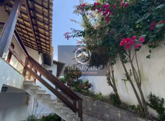 FJM Imoveis vende: Casa de luxo em Camboinhas - Niterói com 200m², 3 dormitórios, 2 suítes e 3 banheiros por R$ 2.300.000