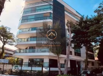 Luxuosa Cobertura em São Francisco - Niterói: 240m² à Venda