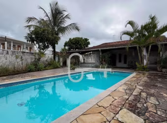 Casa com 2 dormitórios à venda, 208 m² por R$ 740.000,00 - Balneário Stella Maris - Peruíbe/SP