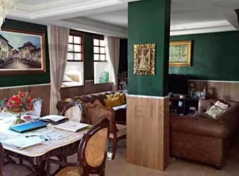 Casa Para Vender com 4 quartos 2 suítes no bairro Grageru em Aracaju