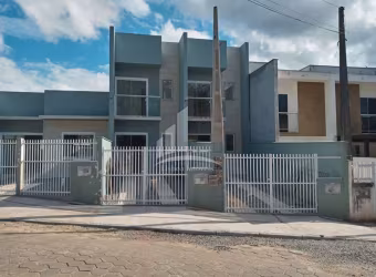 Sobrado geminado NOVO no Floresta!