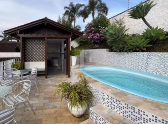 Casa AVERBADA a venda no bairro Glória !!