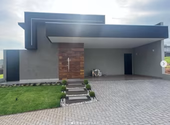 Casa Condomínio Bela Vita.