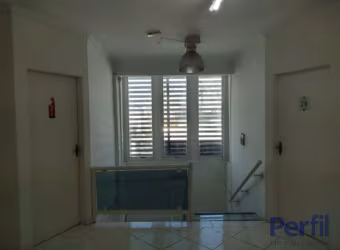 Sala comercial para alugar no Conjunto Residencial Irai, Suzano  por R$ 8.000
