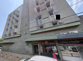 Sala/Conjunto comercial no bairro Azenha em Porto  Alegre.&lt;BR&gt;Ótima sala comercial com 1 lavabo, desocupada, de frente, com uma área para lazer,  ao lado do empreendimento Way da Goldstein e esq