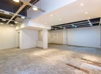 Duas lojas para locação conjunta com cerca 84,14m², piso cerâmico e forro de gesso, no Shopping Paseo, localizado numa das principais avenidas da zona sul de Porto Alegre.&lt;BR&gt;&lt;BR&gt;Quem conh